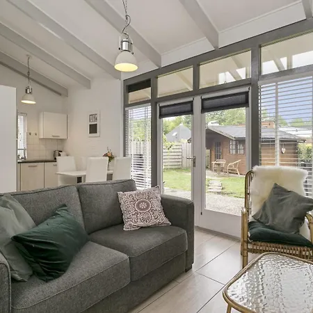 Дом отдыха Toekomst 24 - - De Zeebries Not Intended For Company Or Work-related