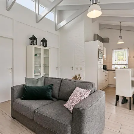 Toekomst 24 - - De Zeebries Not Intended For Company Or Work-related