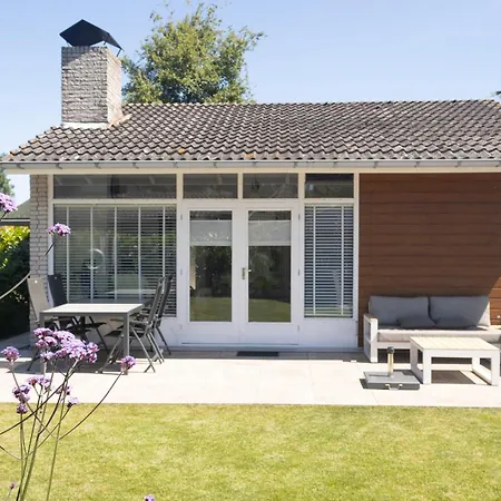 Дом отдыха Toekomst 24 - - De Zeebries Not Intended For Company Or Work-related Ауддорп