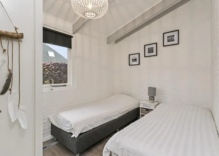 Tatil Evi Toekomst 24 - - De Zeebries Not Intended For Company Or Work-related