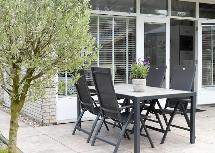 Toekomst 24 - - De Zeebries Not Intended For Company Or Work-related *