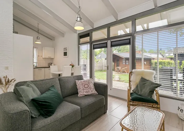 Tatil Evi Toekomst 24 - - De Zeebries Not Intended For Company Or Work-related *