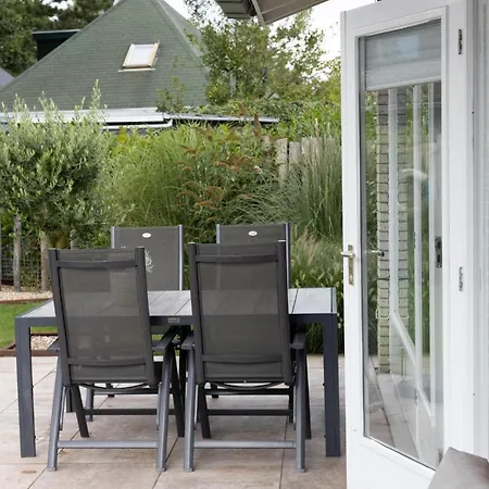 Toekomst 24 - - De Zeebries Not Intended For Company Or Work-related 펜션 *