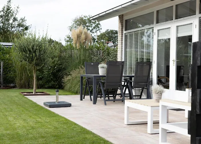 Toekomst 24 - - De Zeebries Not Intended For Company Or Work-related * אאודורפ