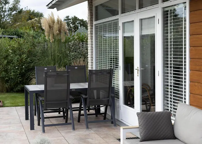 Toekomst 24 - - De Zeebries Not Intended For Company Or Work-related אאודורפ